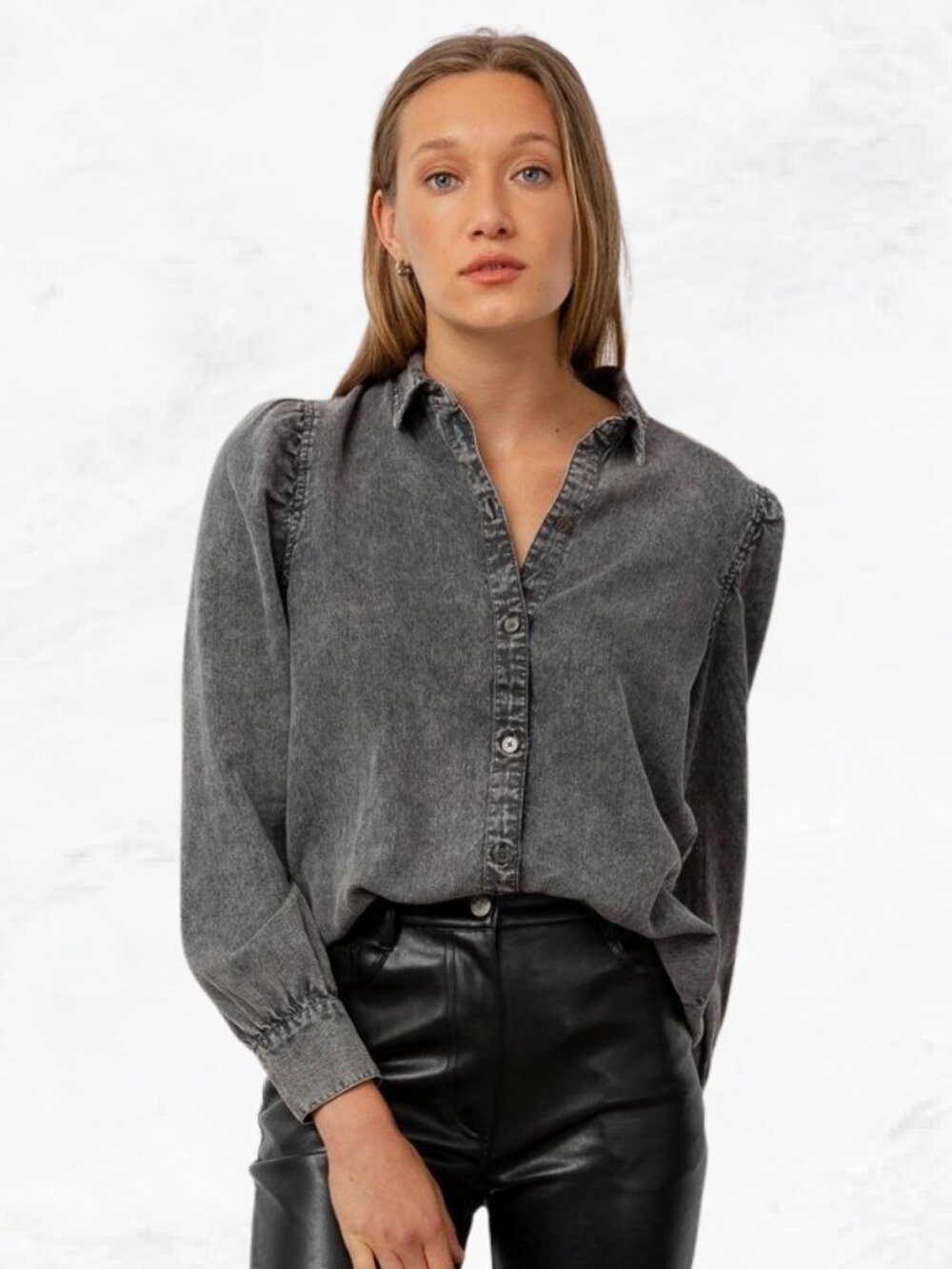 Rails Angelical Shirt in Black Acid Wash